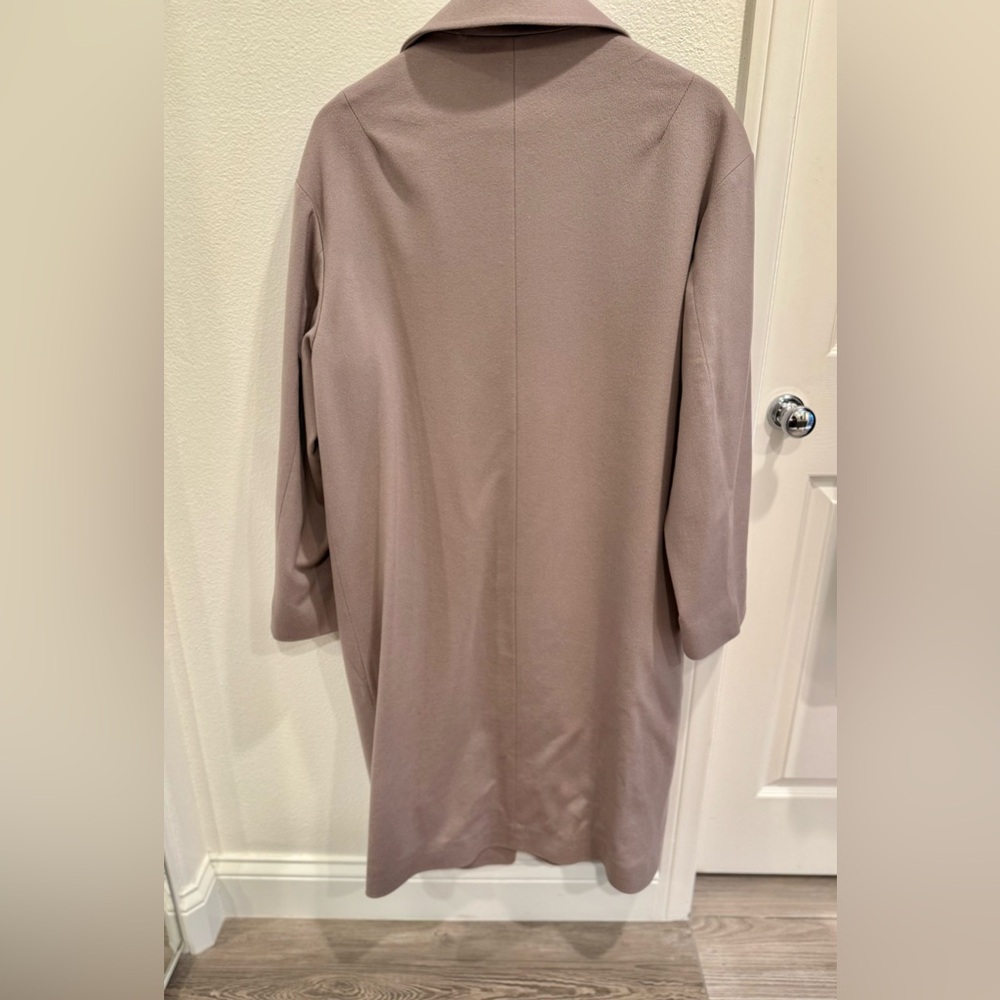 Long Fleurette women’s coat made of 100% Loro Piana Italian Wool, size 12. - Picture 3 of 7